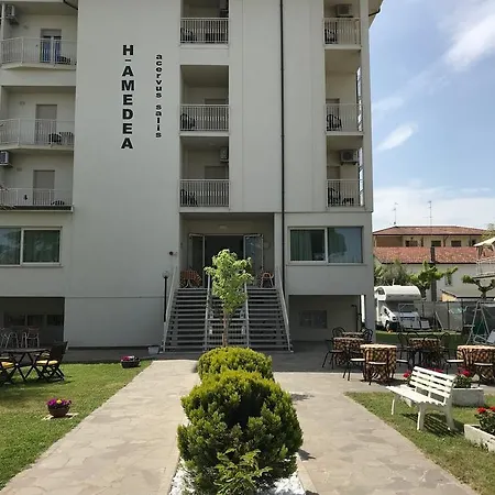 Amedea チェルヴィア