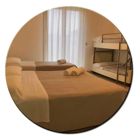 Hotel Amedea 3*