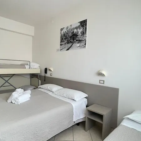 Hotel Amedea 3*